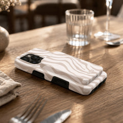 Mio By Mobilize Mio Powerbank 5000Mah With Double Sided Magsafe Compatibility Leopard - Matt
