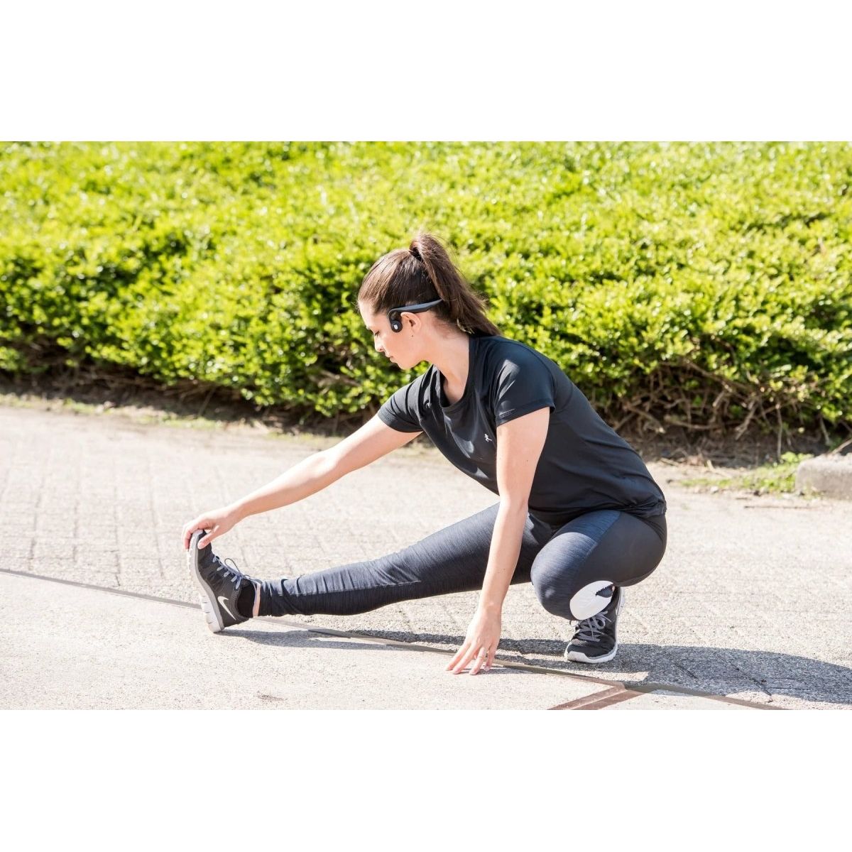 Lenco Hbc - 200 Lenco Bone Conduction Bluetooth Stereo Headset Black - 123TelecomShop