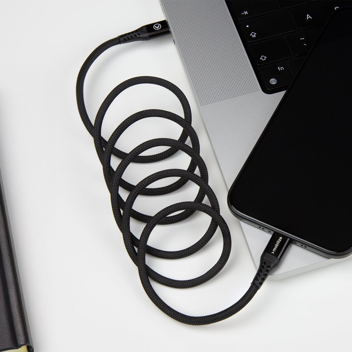 Mobilize Magnetic Nylon Cable - Usb-C To Usb-C - 1M. - 100W Black - 123TelecomShop